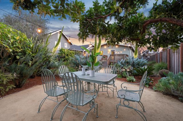 878 57TH STREET, Oakland, CA 94608