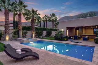 575 Bella Cara Way, Palm Springs, CA 92264