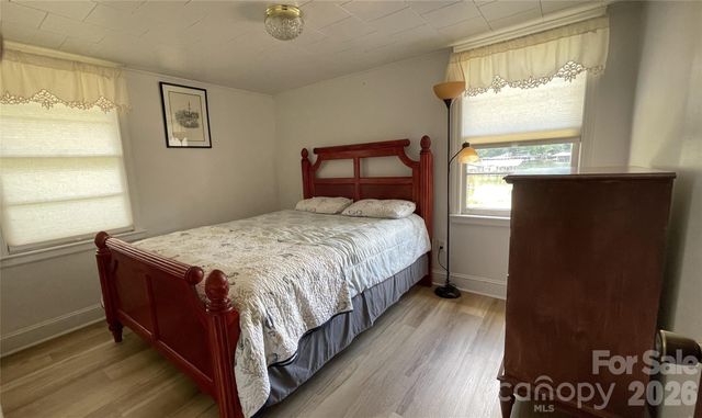 128 Curran Point Drive, Norwood, NC 28128