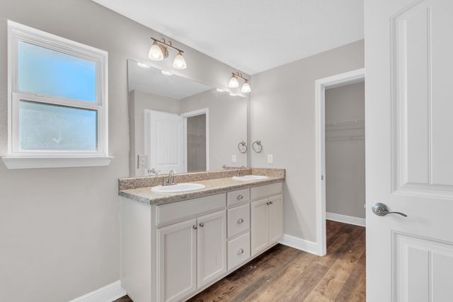 2030 Sunset Pine Way, Gulf Breeze, FL 32563