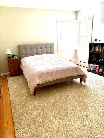 10 LINDA Drive, Montebello, NY 10901