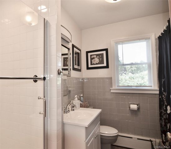 10 LINDA Drive, Montebello, NY 10901