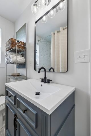 4003 Cedar Cir, Nashville, TN 37218