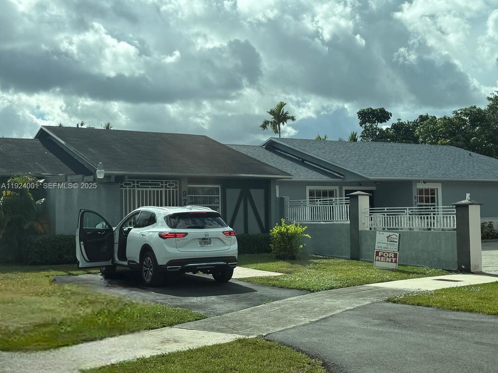 9754 SW 1st Ter A, Miami, FL 33174