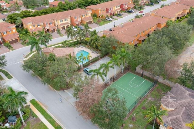 20720 Brassy Pine WAY # 29, Estero, FL 33928