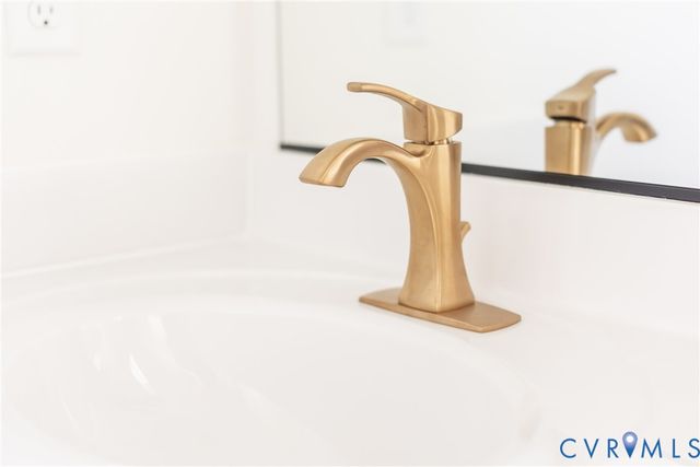 18728 Palisades Cove Trl, Moseley, VA 23120