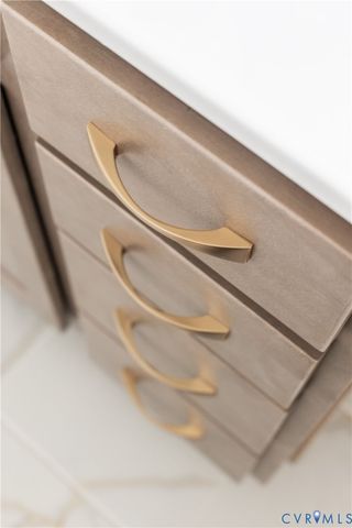 18728 Palisades Cove Trl, Moseley, VA 23120