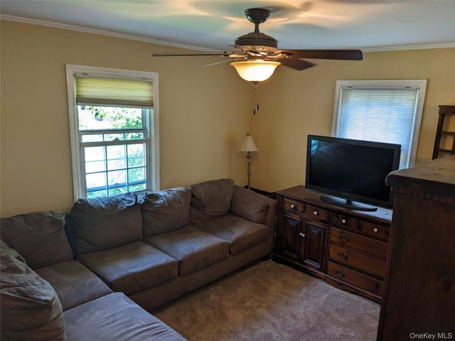 2 Rhode Island Avenue, Massapequa, NY 11758