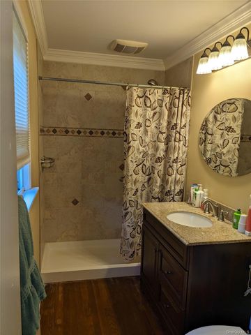 2 Rhode Island Avenue, Massapequa, NY 11758