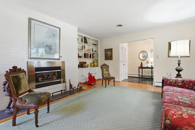 9047 DUNLOGGIN RD, Ellicott City, MD 21042