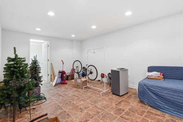 9047 DUNLOGGIN RD, Ellicott City, MD 21042