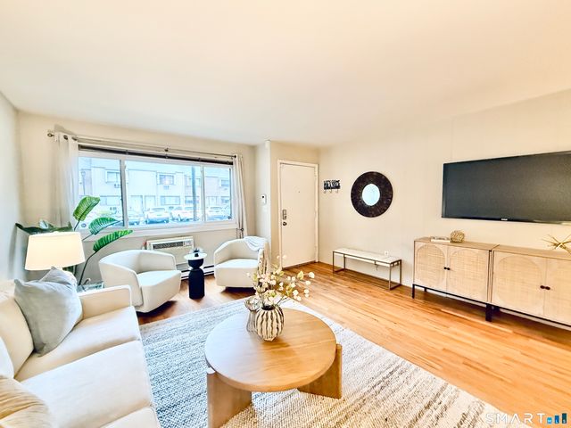 168 Belltown Road B6, Stamford, CT 06905