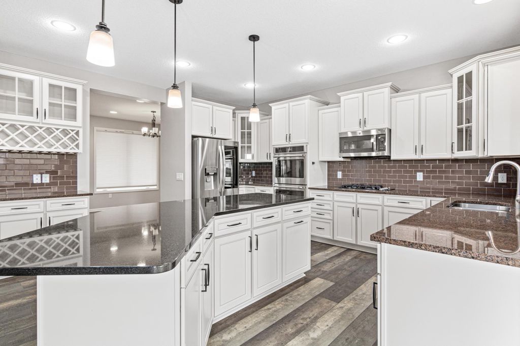 18072 Hyde Park Avenue, Lakeville, MN 55044 — photo 4