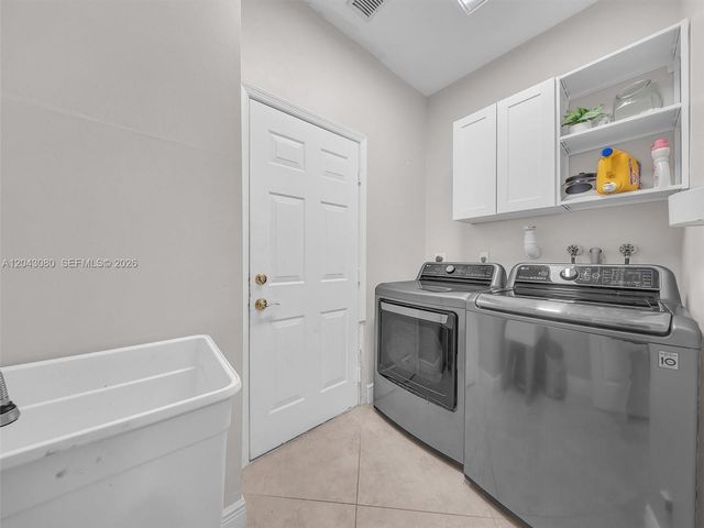 4907 SW 166th Avenue, Miramar, FL 33027