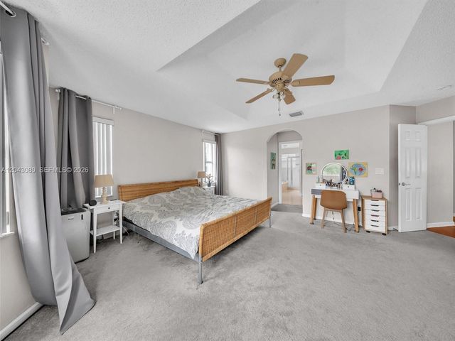 4907 SW 166th Avenue, Miramar, FL 33027