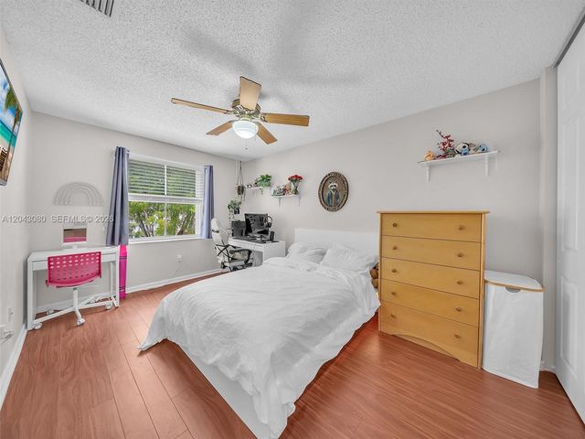 4907 SW 166th Avenue, Miramar, FL 33027
