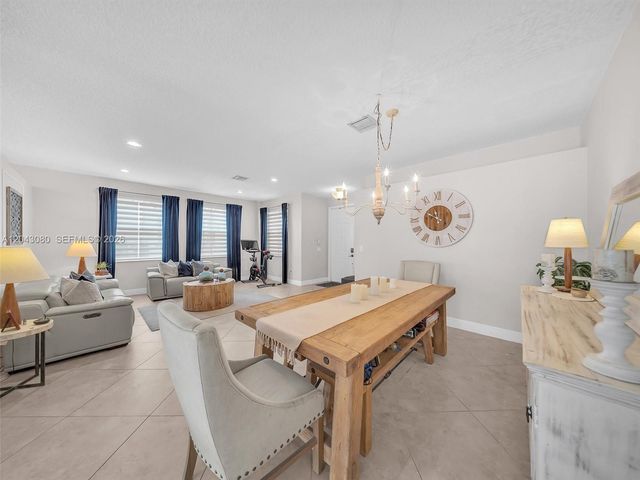4907 SW 166th Avenue, Miramar, FL 33027