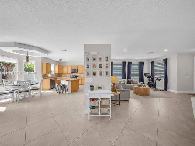 4907 SW 166th Avenue, Miramar, FL 33027