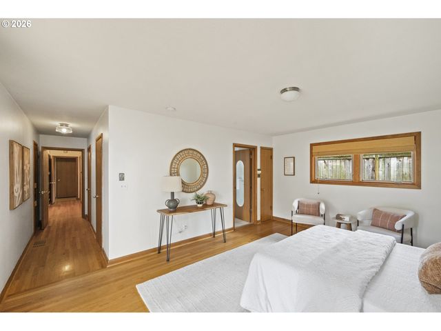 3140 Ne ALAMEDA St, Portland, OR 97212