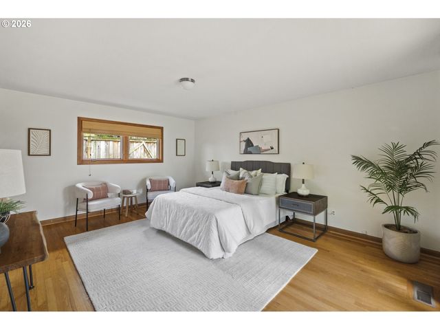 3140 Ne ALAMEDA St, Portland, OR 97212