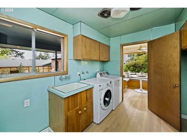 3140 Ne ALAMEDA St, Portland, OR 97212