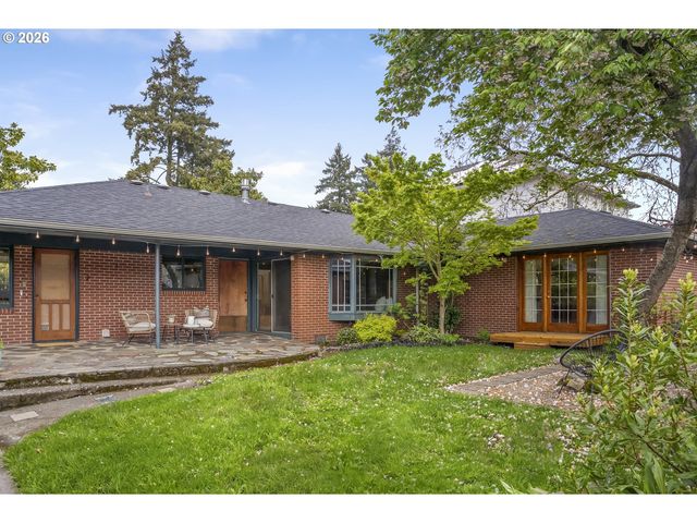 3140 Ne ALAMEDA St, Portland, OR 97212