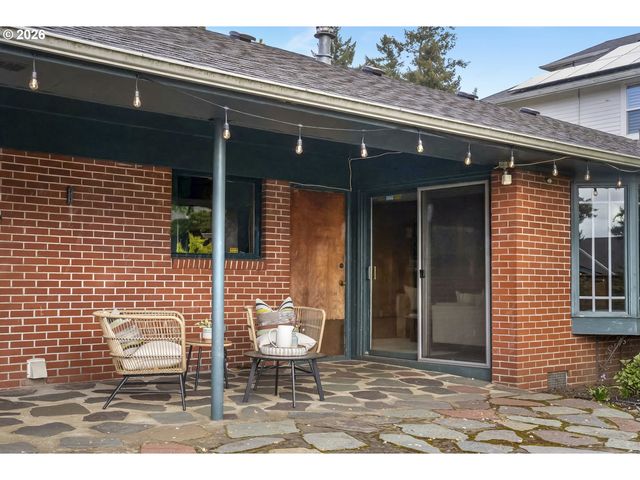 3140 Ne ALAMEDA St, Portland, OR 97212