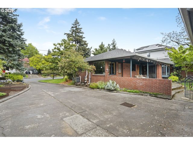 3140 Ne ALAMEDA St, Portland, OR 97212