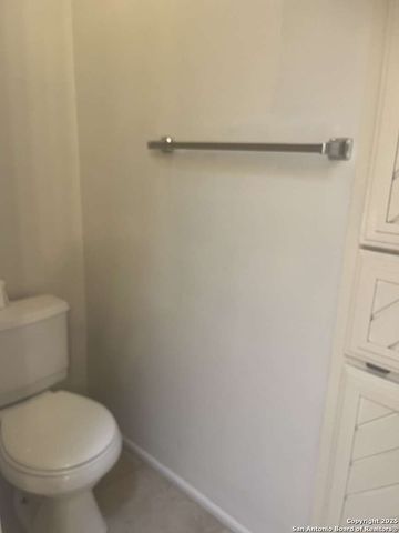 15215 Bent Moss, San Antonio, TX 78232