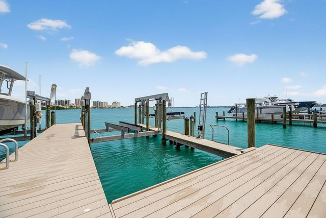 160 MARINA DEL REY COURT, Clearwater Beach, FL 33767