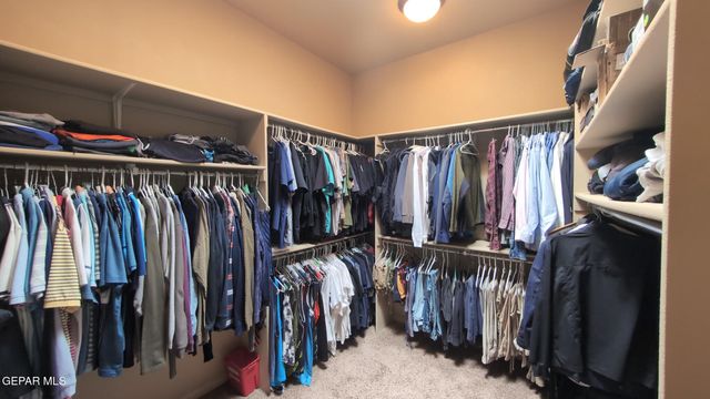 14200 RAINBOW POINT Drive, El Paso, TX 79938