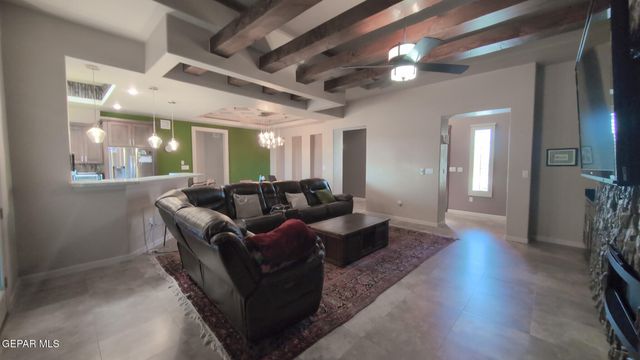 14200 RAINBOW POINT Drive, El Paso, TX 79938