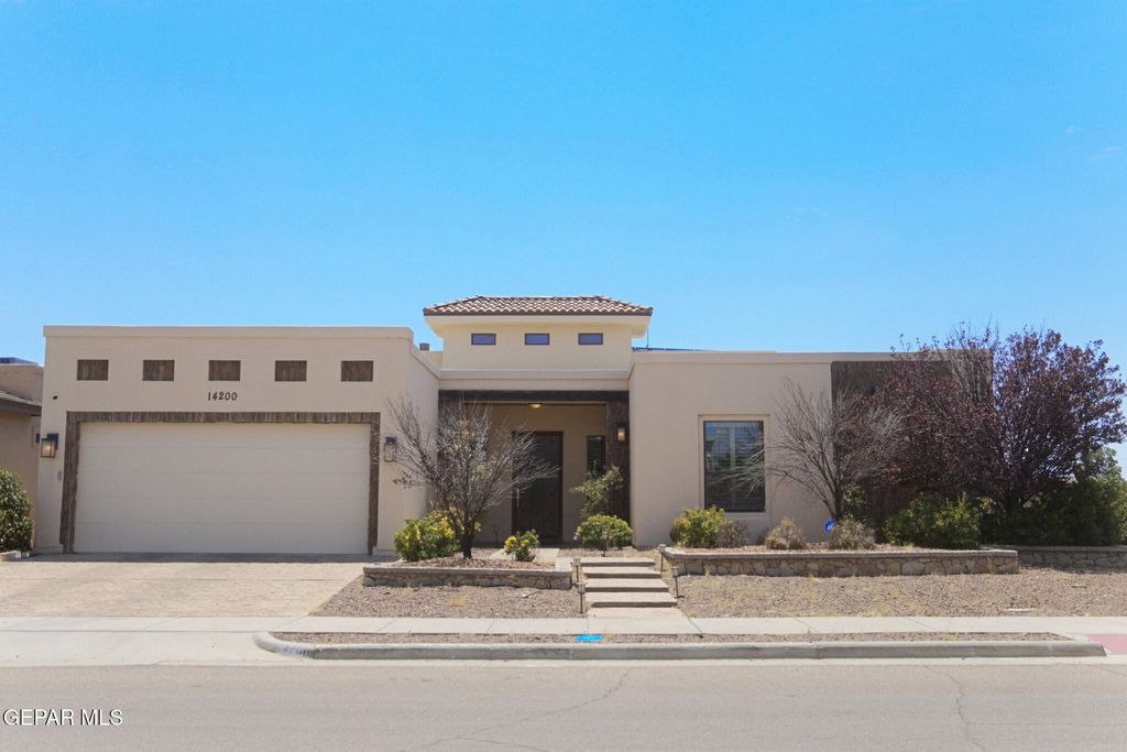 14200 RAINBOW POINT Drive, El Paso, TX 79938