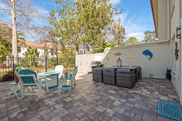 2700 BAYSHORE BOULEVARD 560, Dunedin, FL 34698