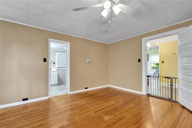 41 Poplar Street, Porterdale, GA 30014