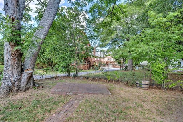 41 Poplar Street, Porterdale, GA 30014