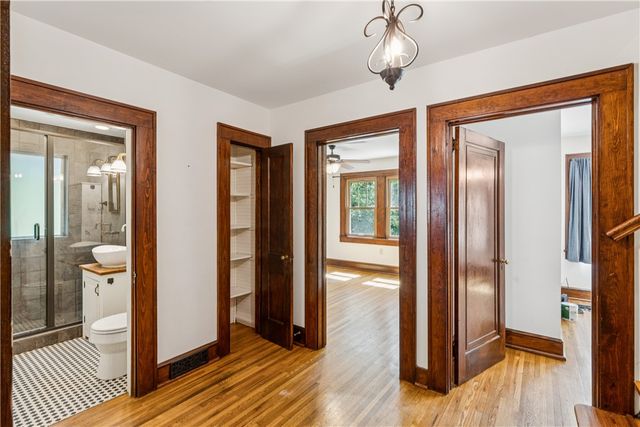 321 S Pine Street, Walhalla, SC 29691