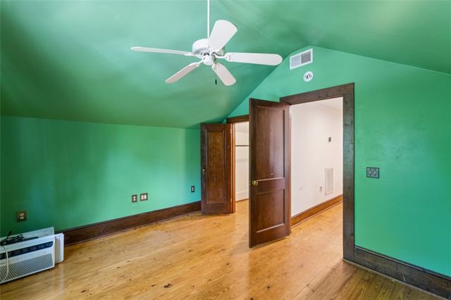 321 S Pine Street, Walhalla, SC 29691