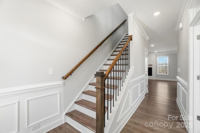 124 Longwood Road, Mooresville, NC 28115