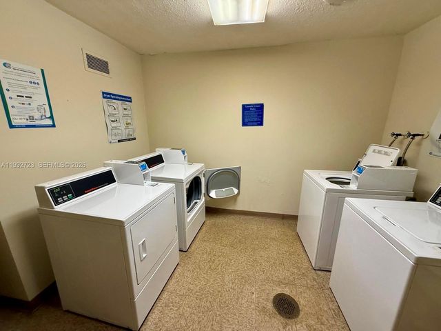 2780 NE 183rd Street 2107, Aventura, FL 33160