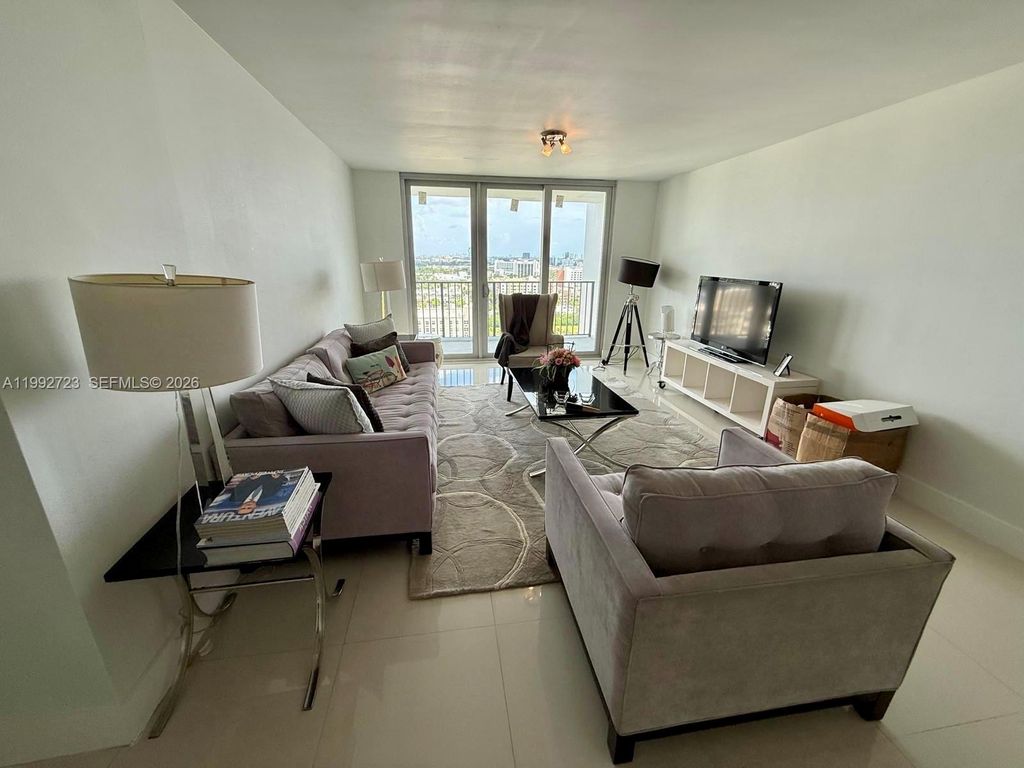 2780 NE 183rd Street 2107, Aventura, FL 33160