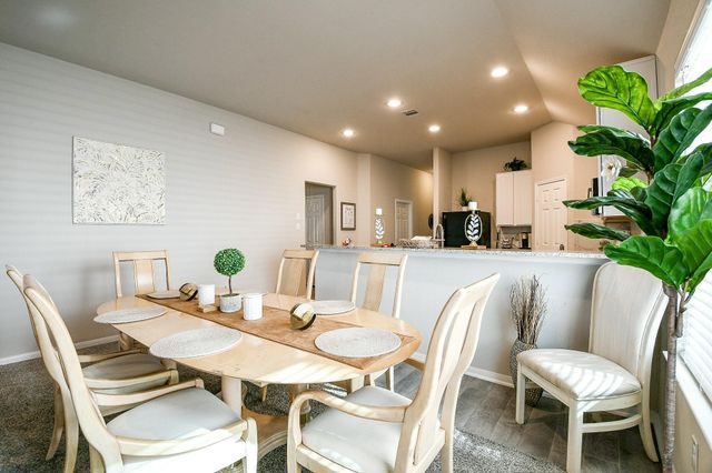 2211 Bright Sunrise Trail, Fresno, TX 77545