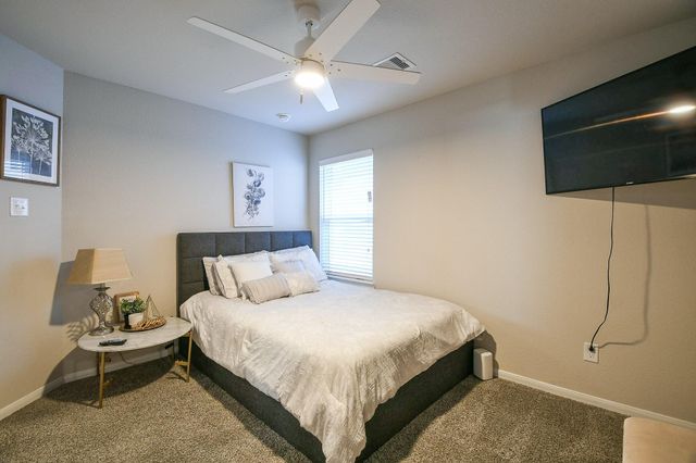 2211 Bright Sunrise Trail, Fresno, TX 77545