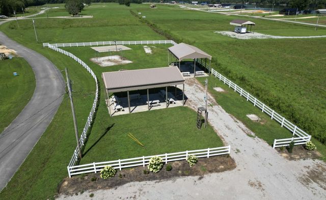 88 River Front Drive, S, Clifton, TN 38425