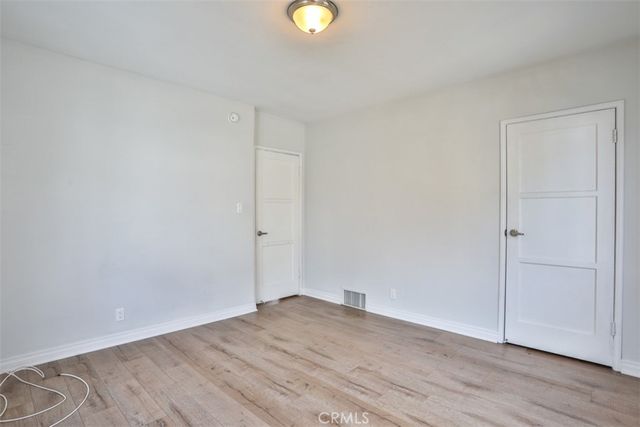 854 Alandele Avenue, Los Angeles, CA 90036