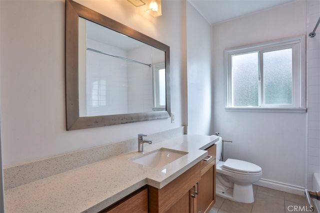 854 Alandele Avenue, Los Angeles, CA 90036