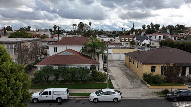 854 Alandele Avenue, Los Angeles, CA 90036