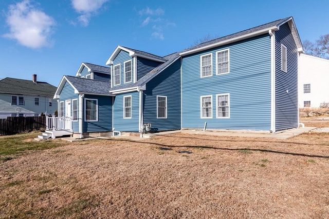 3871 Mendon Rd, Cumberland, RI 02864