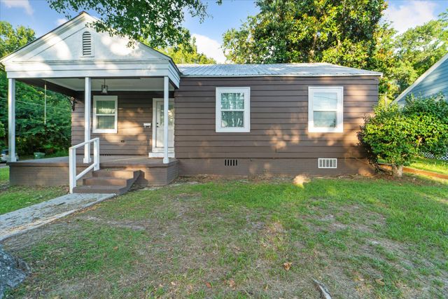 109 Xavier St., Hattiesburg, MS 39401
