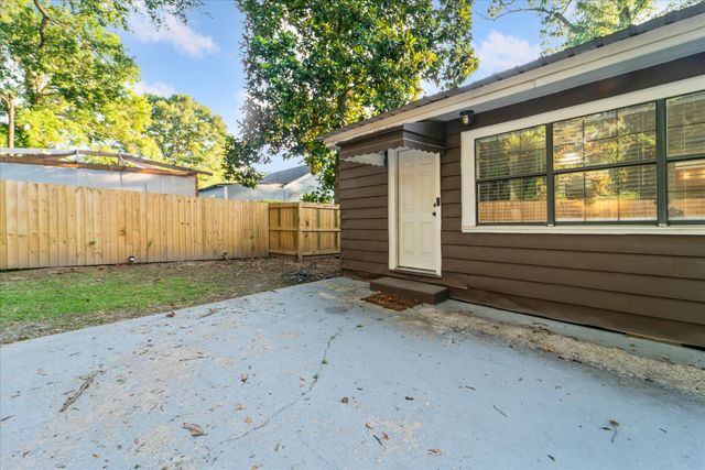 109 Xavier St., Hattiesburg, MS 39401